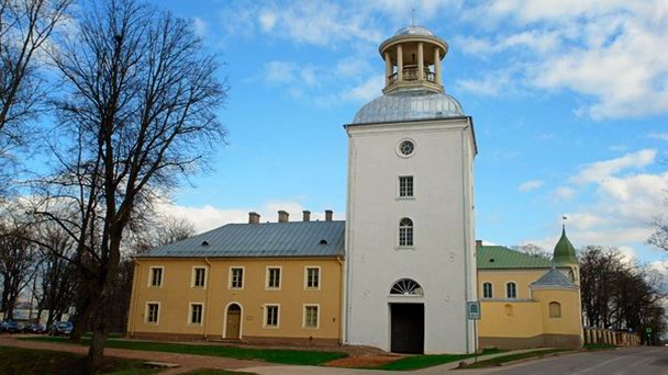 Крустпилсский замок Крустпилсский замок