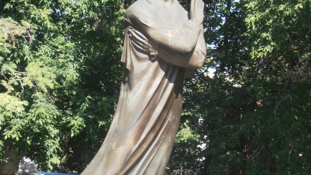 Памятник А. С. Пушкину Памятник А. С. Пушкину