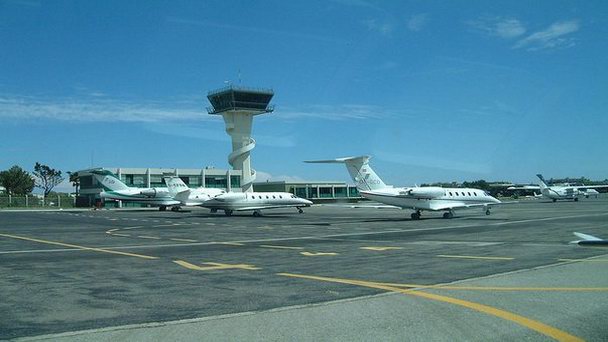 Аэропорт Канны-Манделье на Лазурном береге Аэропорт Канны-Манделье на Лазурном береге