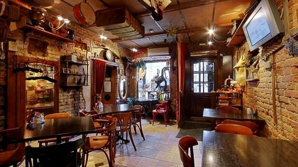 Арт-кафе Сундук в Санкт-Петербурге Арт-кафе Сундук в Санкт-Петербурге