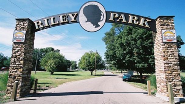 Парк Райли в Альберте Парк Райли в Альберте