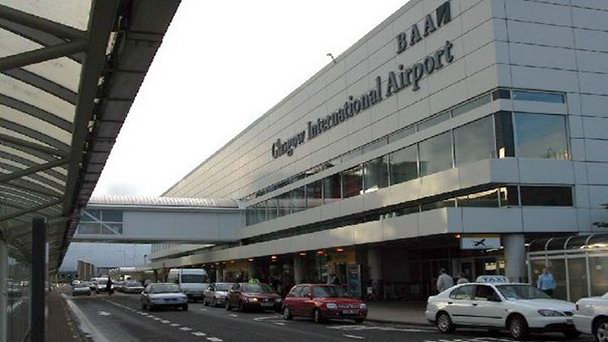 Международный аэропорт Глазго в Шотландии Международный аэропорт Глазго в Шотландии