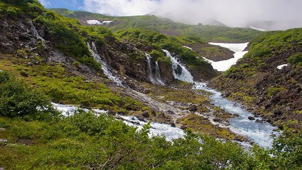 Белые водопады в Петропавловске-Камчатском Белые водопады в Петропавловске-Камчатском