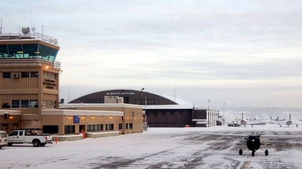 Международный аэропорт Фэрбенкс на Аляске Международный аэропорт Фэрбенкс на Аляске