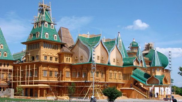 Музей - заповедник в Коломенском в Москве Музей - заповедник в Коломенском в Москве