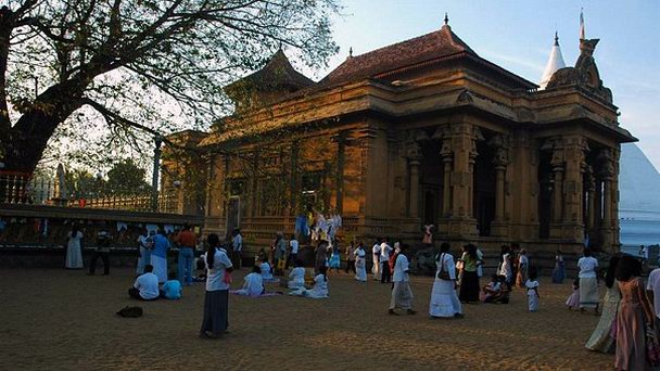 Храм Келания Раджа Маха Вихара Храм Келания Раджа Маха Вихара