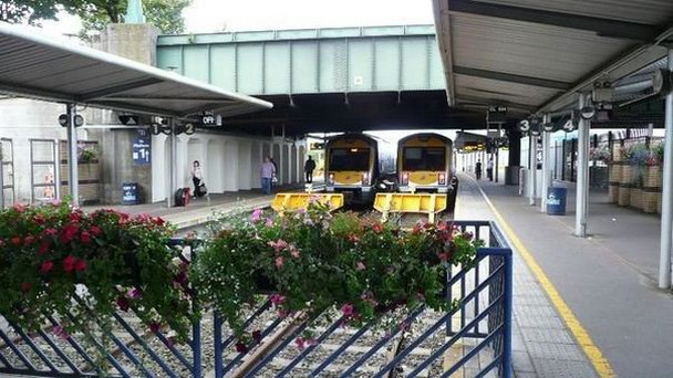 Железнодорожный вокзал Great Victoria Street в Северной Ирландии Железнодорожный вокзал Great Victoria Street в Северной Ирландии