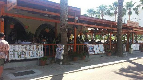 Кафе Erofili в Айя-Напе Кафе Erofili в Айя-Напе