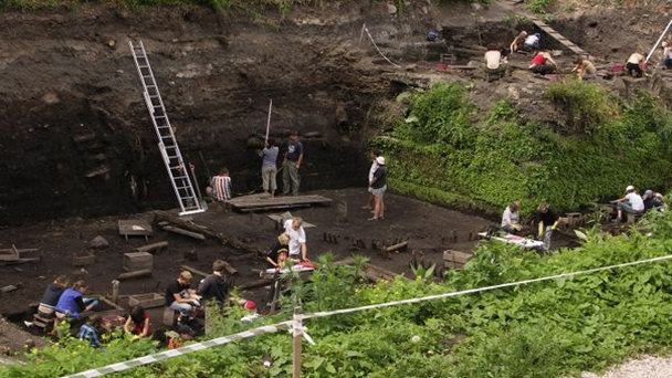 Театр времени. Троицкий раскоп в Великом Новгороде Театр времени. Троицкий раскоп в Великом Новгороде