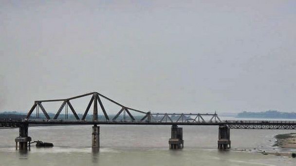 Мост Лонг Бьен в Ханое Мост Лонг Бьен в Ханое